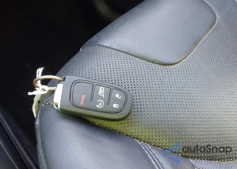 2019 Jeep Cherokee Limited 4X4 из США, поврежденный, VIN 1C4PJMDX0KD125991